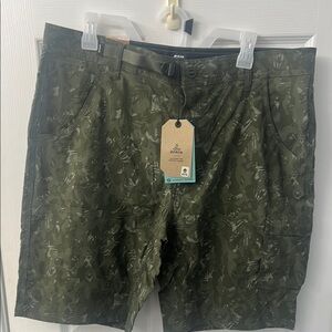 Prana Men's Green Shorts